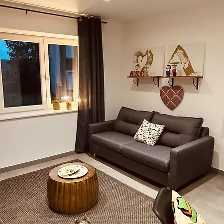 La Mariefacture - Comme Un Bretzel'lover Lägenhet Longeville-les-Saint-Avold